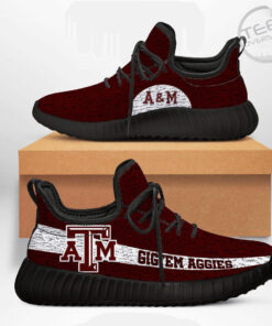 Texas AM Aggies Yeezy Shoes 02