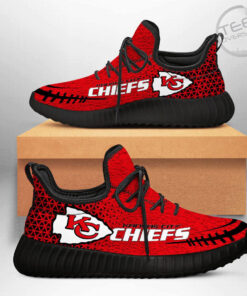 The best selling Kansas City Chiefs shoes 12