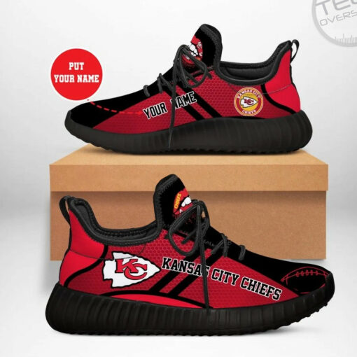The best selling Kansas City Chiefs shoes 15